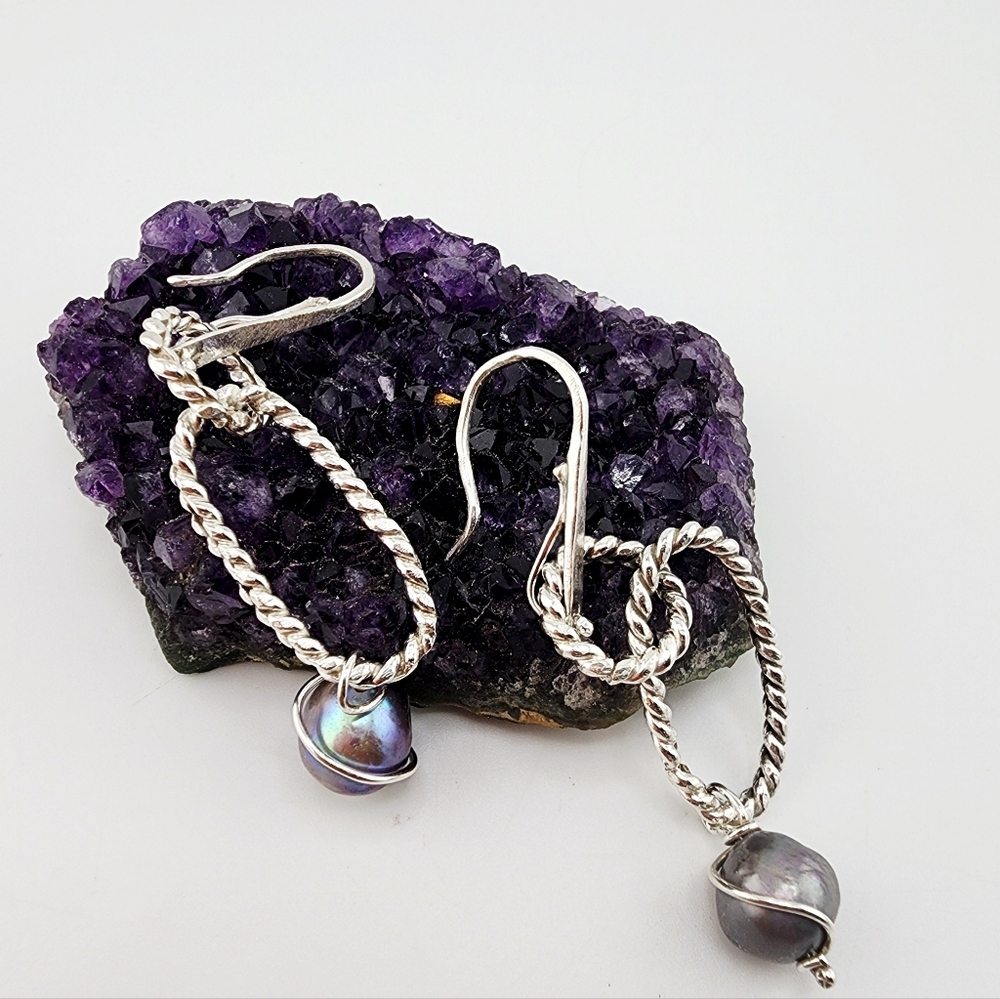 SWEETWATER PEARL HANDMADE EARRINGS DANGLIN STYLE STERLING SILVER